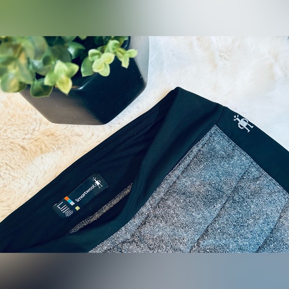 Smartwool Pull On Quilted Mini Skirt Black Size Small - Picture 2 of 6